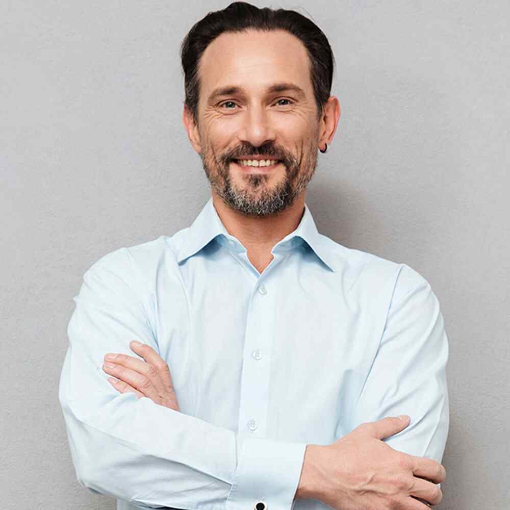 https://peoplechiefs.com/wp-content/uploads/2019/02/team_04.jpg